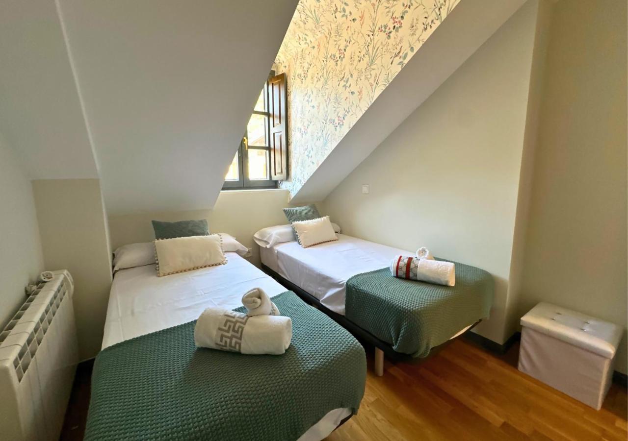 Caldares Exclusivo Atico En El Pueyo De Jaca Apartment Panticosa Exterior foto